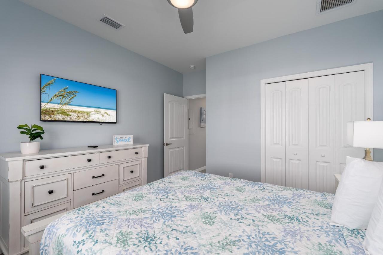 233 Delmar Avenue - Beautiful Private Pool Home Home Fort Myers Beach Dış mekan fotoğraf